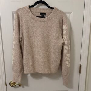 Cynthia Rowley Cream Knit Pullover with Floral Arm Detail Large